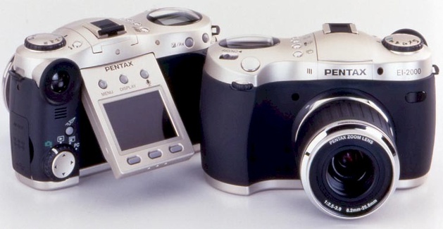 Первая серийная цифровая зеркалка Pentax EI2000, разработанная совместно с Hewlett-Packard, 2000 год