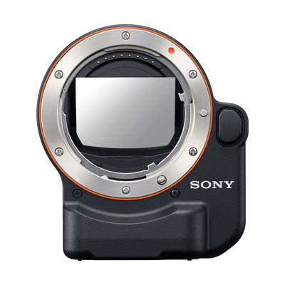 Sony LA-EA4 позволяет использовать полнокадровые объективы с байонетом A
