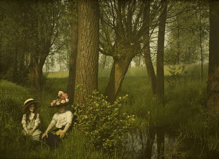 Дамы в саду. 1910 год