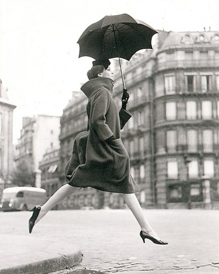 Richard Avedon, Carmen (Homage to Munkasci), Paris, 1957