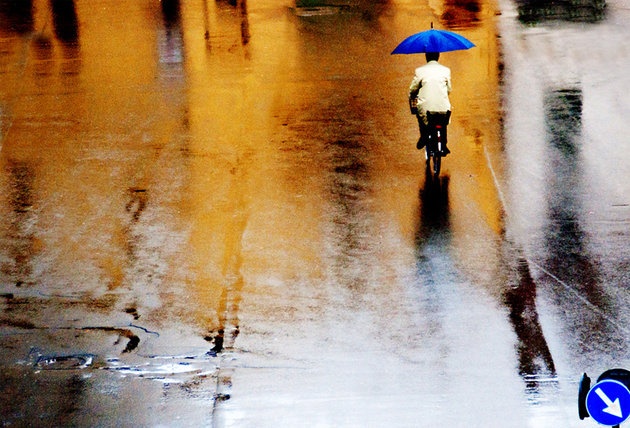 blue and yellow rain © franco maffei