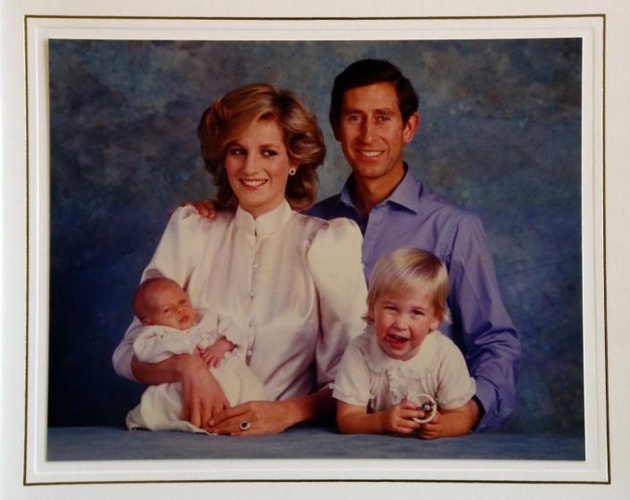 1984г. Принц Чарльз и принцесса Диана с детьми Гарри и Уильямом