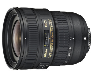 Nikon AF-S 18-35mm f/3.5-4.5G ED Nikkor — широкоугольный зум-объектив для полнокадровых фотокамер.