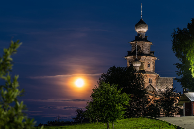 Ночная съёмка при свете луны не является проблемой для системы автофокуса.