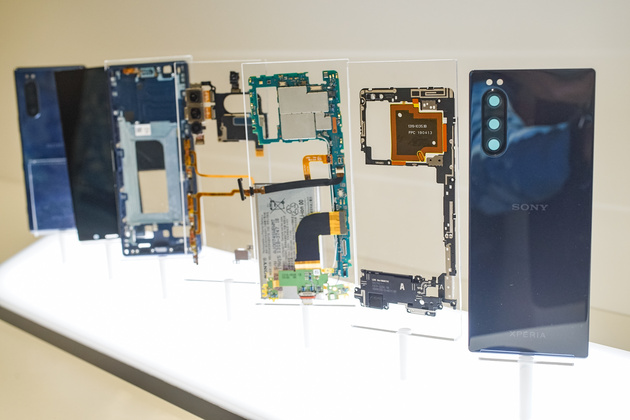 Sony Xperia 5 в разрезе и другие новинки японской компании