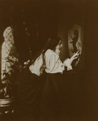 Г. П. Робинсон. Элейн, рассматривающая щит Ланцелота, 1859 