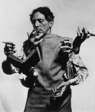 Руки Жана Кокто. Фото Филиппа Халсмана, 1948 г. © Jean Cocteau par Philippe Halsman