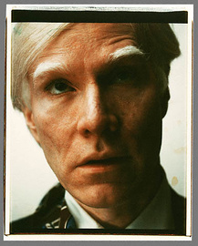 Автопортрет, Полароид, 1979 © Энди Уорхол 