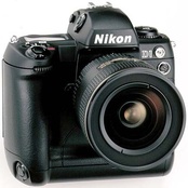 Nikon D1 — первая массовая цифровая зеркалка Nikon