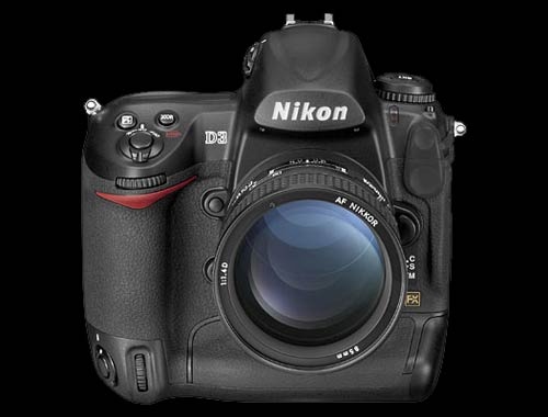 В 2007 году Nikon представил профессиональную модель D3 c полноразмерной 12-Мп матрицей