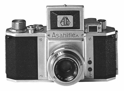 Asahiflex II c «мягким» затвором и механизмом быстрого возврата зеркала