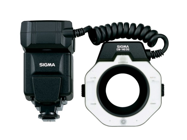 Макровспышка Sigma EM-140 DG для Sony