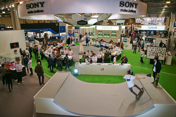 Стенд компании Sony на выставке Фотофорум 2012