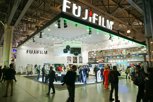 Стенд компании Fujifilm на выставке Фотофорум 2012