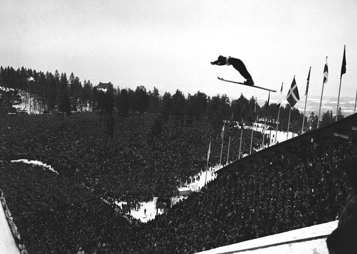 Вид с верхней части трамплина Holenkollen. Норвегия. 1952 год