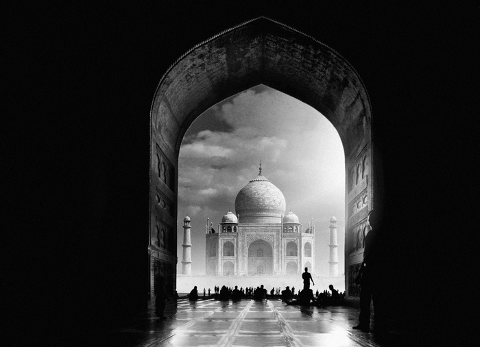 Taj Mahal © Hussain buhligaha