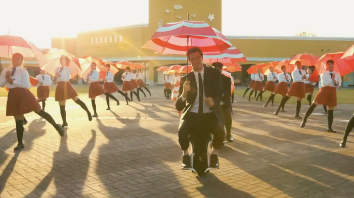 Мультикоптер снимает новый клип группы OK Go