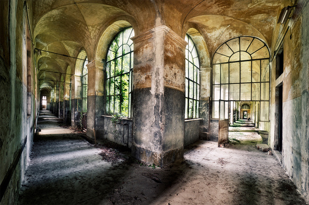 Corridoi dell'orrore © Sven Fennema
