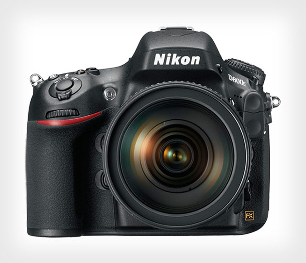 Nikon предупреждает о фальшивых D800E