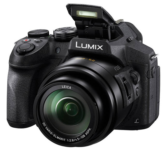 Ультразум-камера Panasonic LUMIX DMC-FZ300