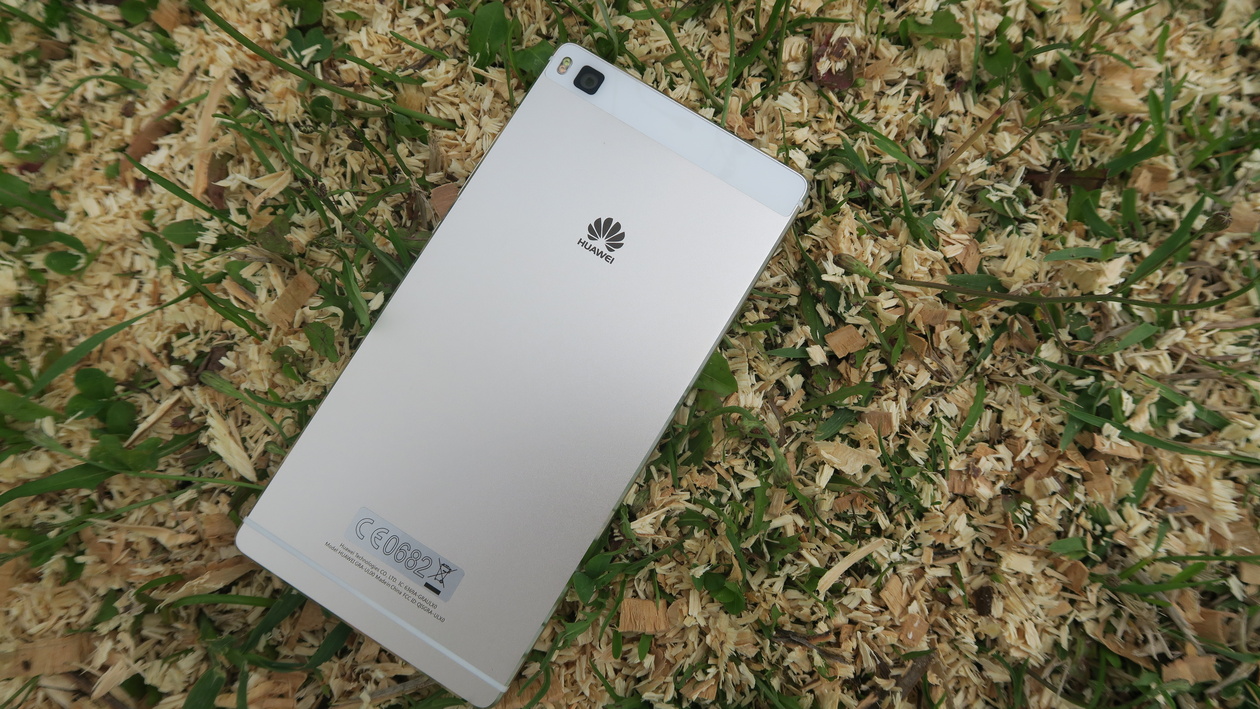 Отзывы о смартфоне Huawei P8