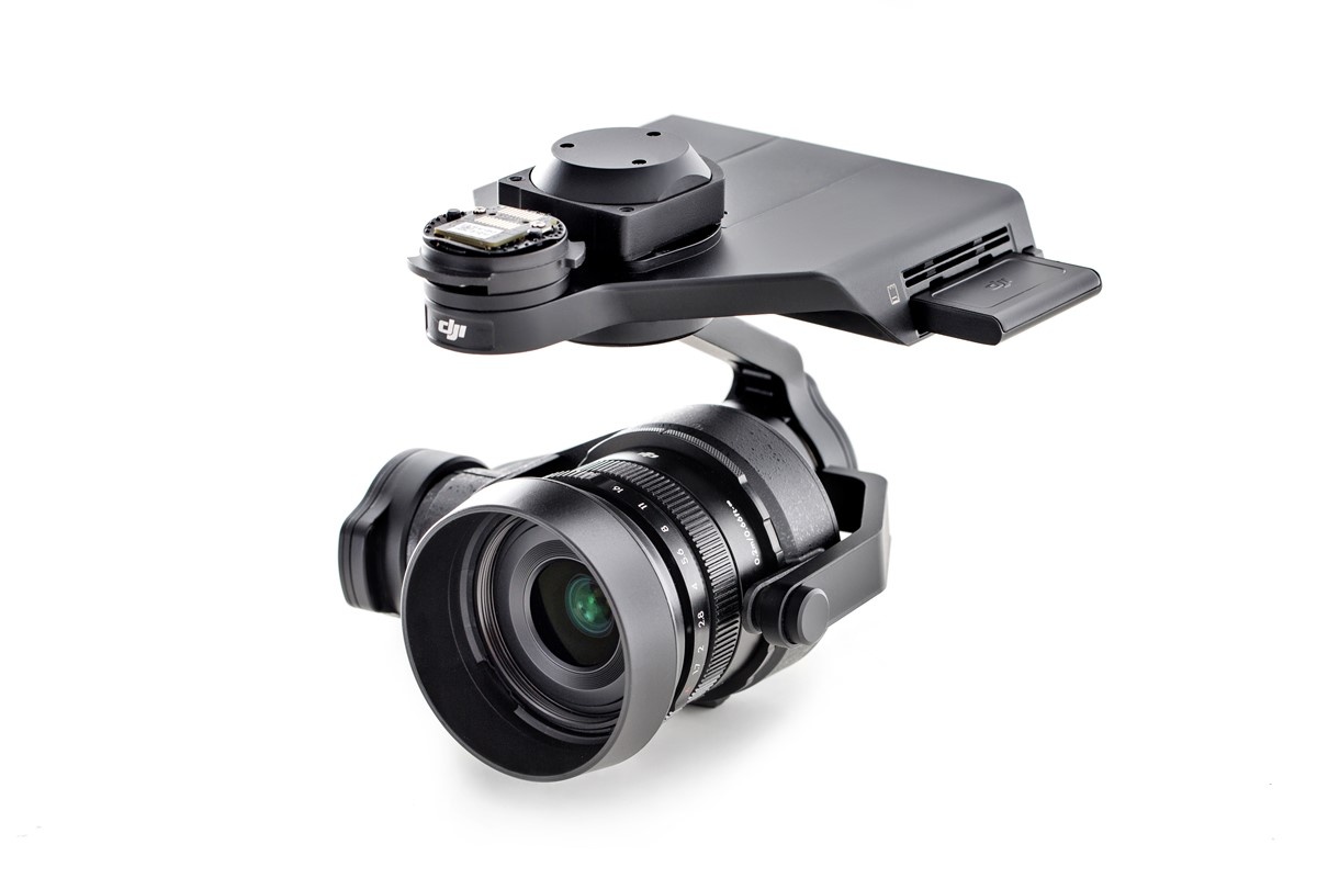 DJI Zenmuse X5 и X5R – первые камеры Микро 4/3 для дронов