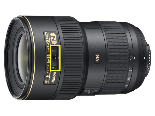 Объектив Nikon AF-S 16-35mm f/4G ED VR Nikkor со шкалой дистанций фокусировки. Для этого способа фокусировки особенно удобны объективы, имеющие шкалу дистанций фокусировки, ведь по ней вы и будете наводиться на резкость.