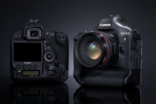 Тест Canon EOS-1D X и BMW M6: битва Титанов