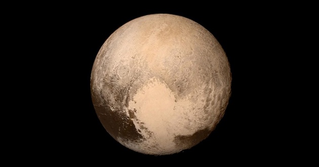 Первый снимок Плутона от NASA ©