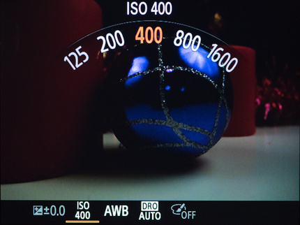 Выбор светочувствительности на Sony Cyber-shot DSC-RX100
