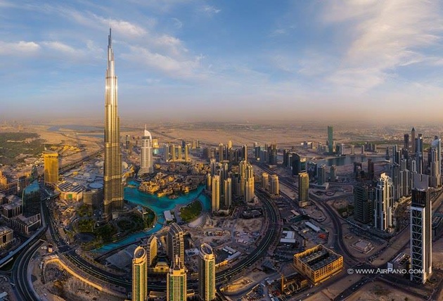 Кадр из сферической закатной панорамы, Дубай
Диафрагма f/10.0
Выдержка 1/500
ISO 100
Фокусное расстояние 15 мм
Камера Nikon D800