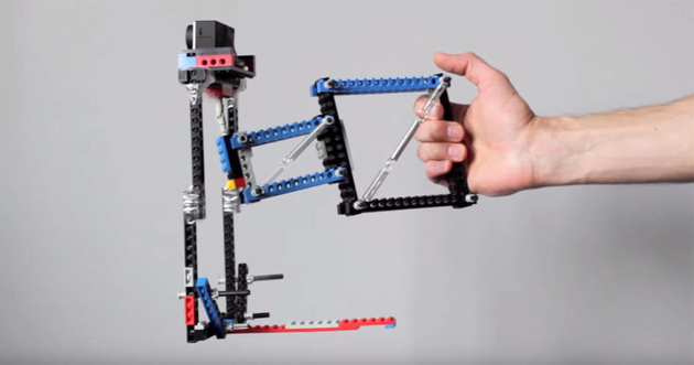 Простой самодельный стабилизированный подвес из LEGO