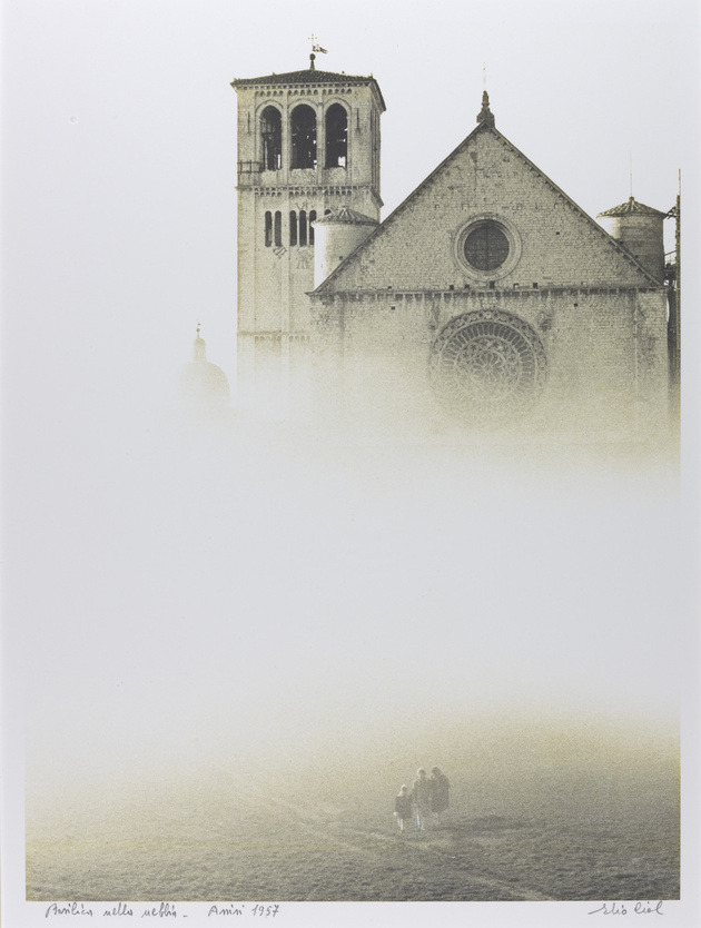Собор в тумане. Элио Чиол, 1957

