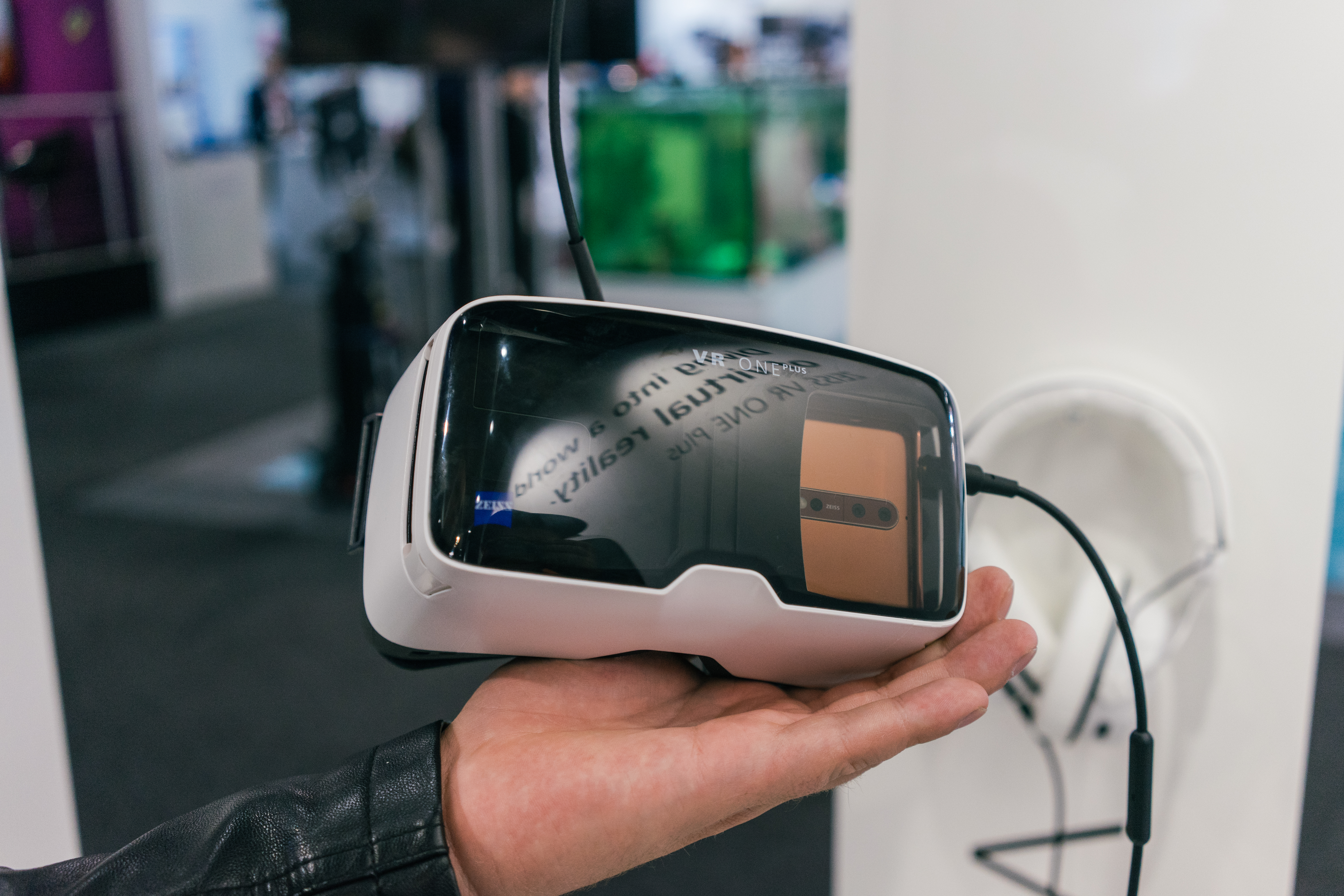 Очки виртуальной реальности nokia перехват дронов оборудование