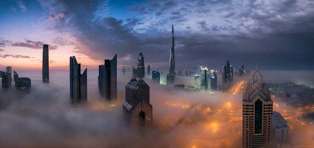 Дубай в утреннем тумане
