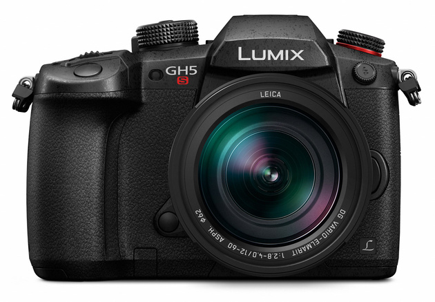 Panasonic Lumix GH5S – гибридная камера с высокочувствительной матрицей 10 Мп