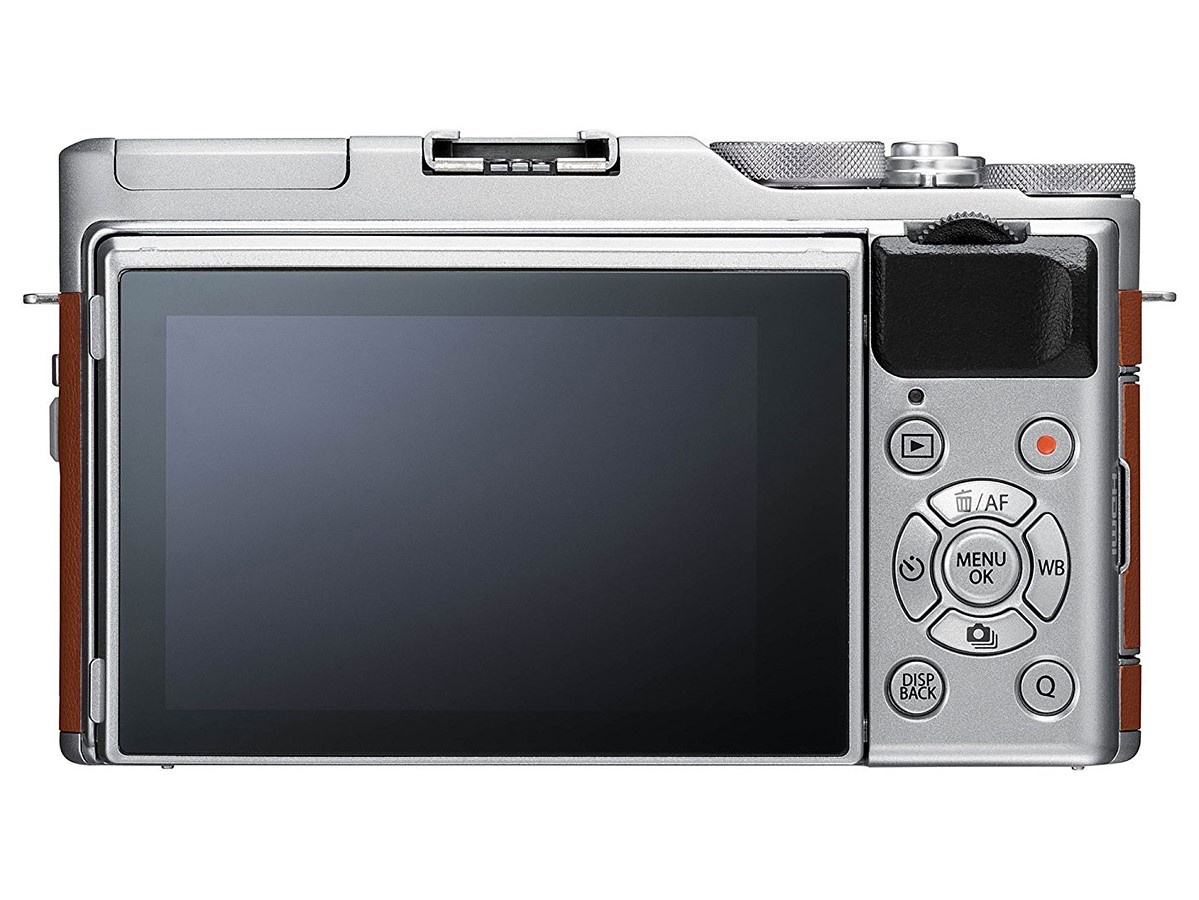 Fujifilm X-A5 – с фазовым автофокусом и видеосъемкой в 4К