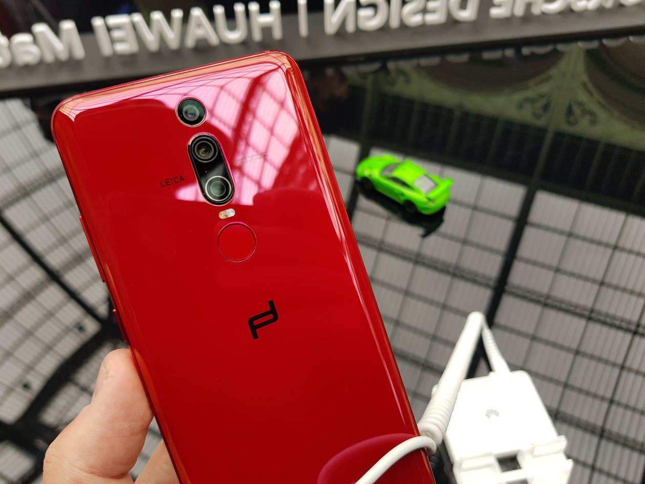 Huawei Mate RS: Заряженный P20 Pro от Porsche Design / Мобильные устройства  / Новости фототехники