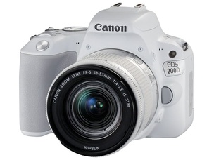 Белый вариант Canon EOS 200D подойдёт современным парням и девушкам.
