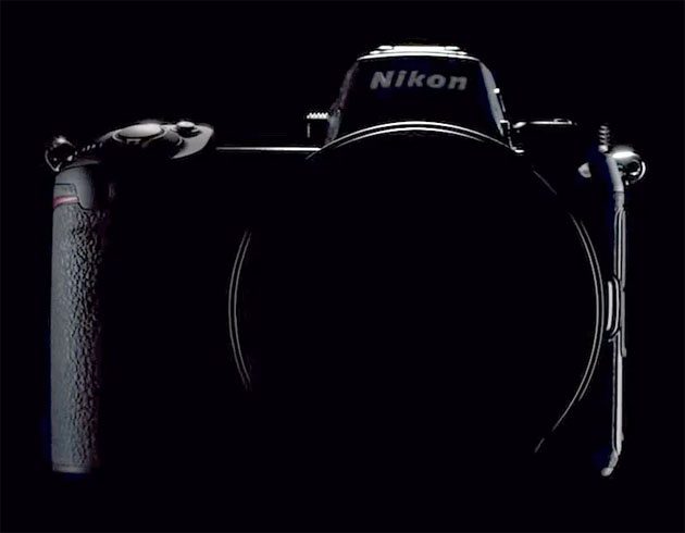 Задняя панель будущей полнокадровой беззеркалки Nikon
