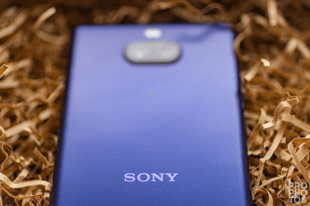 Sony Xperia 10 Plus: обзор смартфона