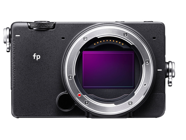 SIGMA fp: самая компактная полнокадровая фотокамера в мире