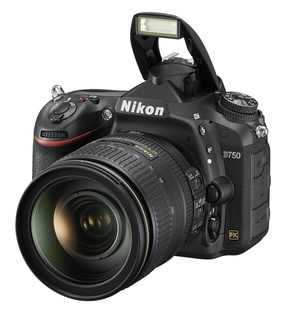 Nikon D750 со встроенной вспышкой