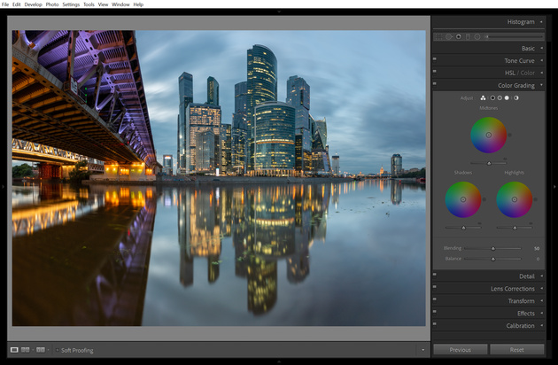 Панель Color Grading присутствует в Adobe Lightroom начиная с версии 10.0 и в Adobe Camera Raw начиная с 13.0.