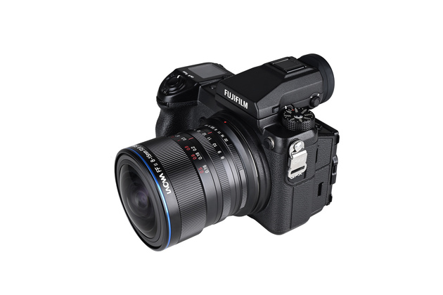 Laowa 8–15mm f/2.8 FF для среднего формата, но есть нюанс