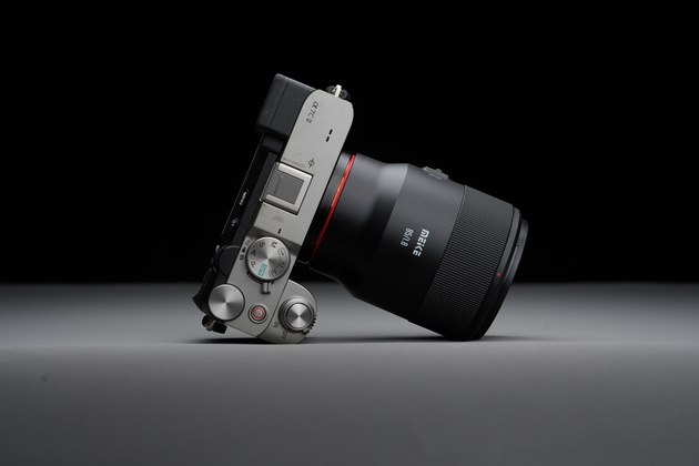 Meike 85mm F1.8 SE Mark II: бюджетный фикс с рядом улучшений