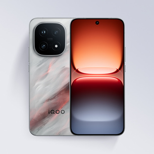 iQOO 15: флагман официально представлен в России