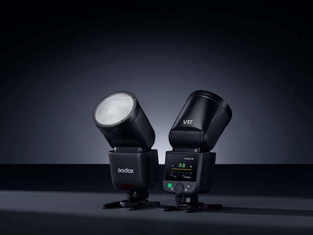 Godox V1mid: бюджетная круглая вспышка с сенсорным управлением