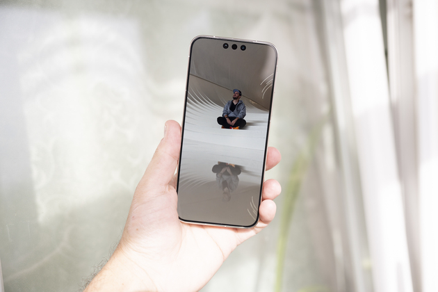 В Mate 80 Pro плоский и яркий дисплей, все по современным меркам неплохо