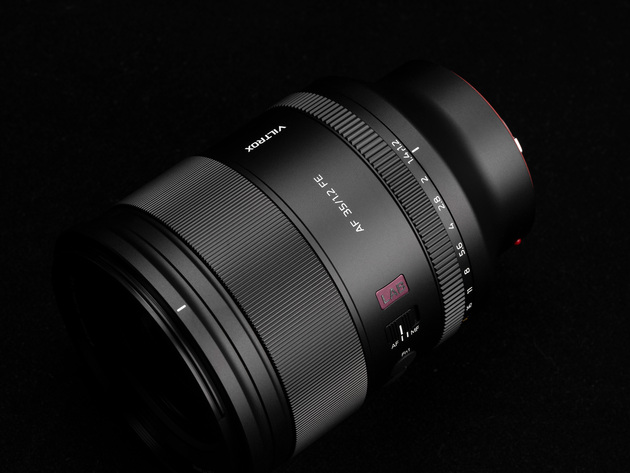 Чем Viltrox AF 35mm F1.2 Lab N FE отличается от первой версии?
